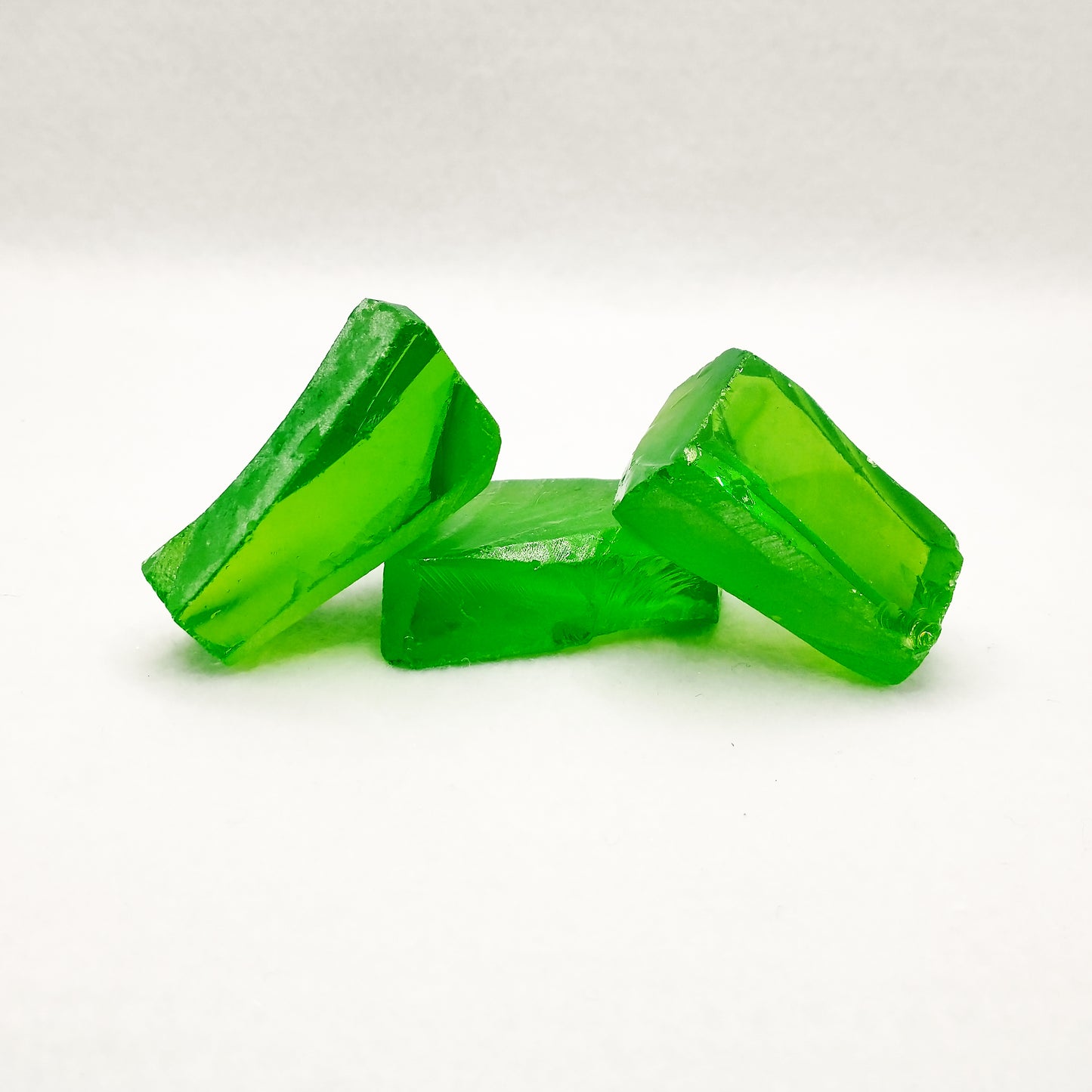 Dark Kryptonite B1326 Nanosital Lab Created Synthetic Faceting Rough