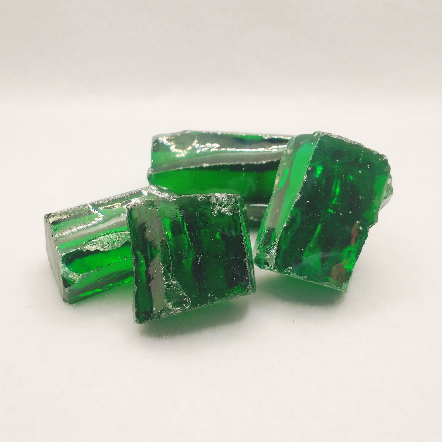 Emerald Cubic Zirconia Lab Created Synthetic Faceting Rough