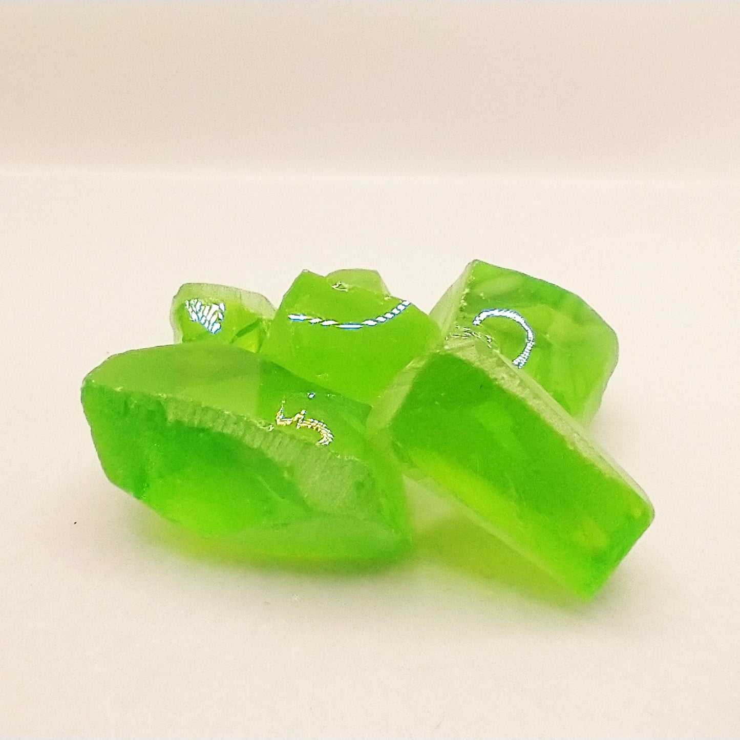 Kryptonite B1320 Nanosital Lab Created Synthetic Faceting Rough