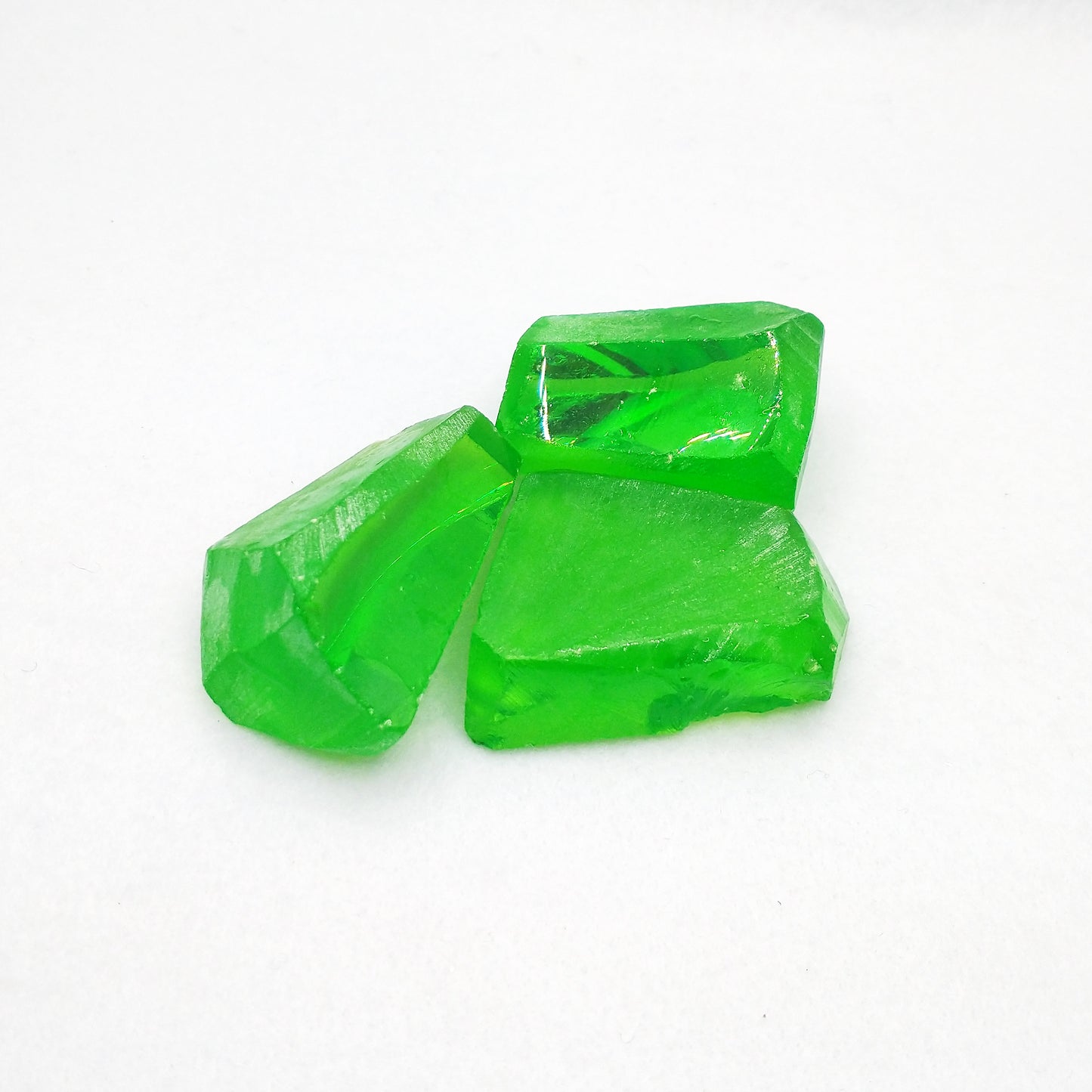 Dark Kryptonite B1326 Nanosital Lab Created Synthetic Faceting Rough