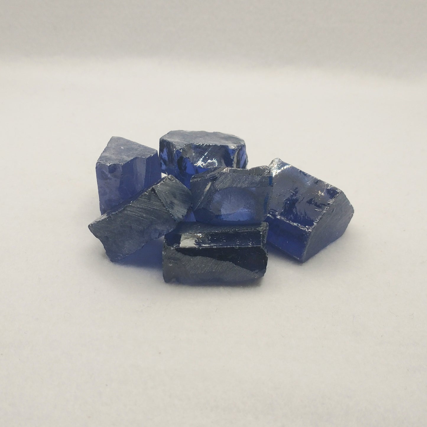 Tanzanite Blue Cubic Zirconia Lab Created Synthetic Faceting Rough